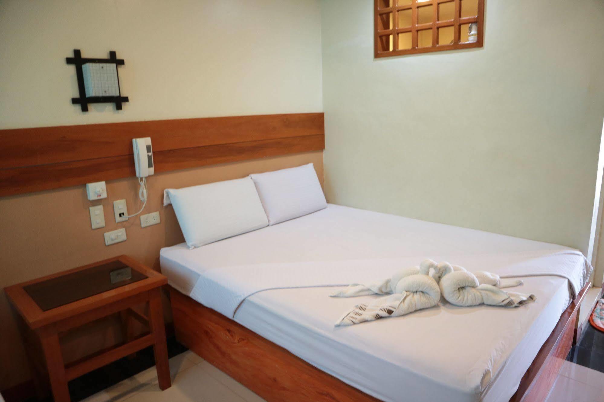 Rainforest Beach Hotel El Nido Eksteriør billede